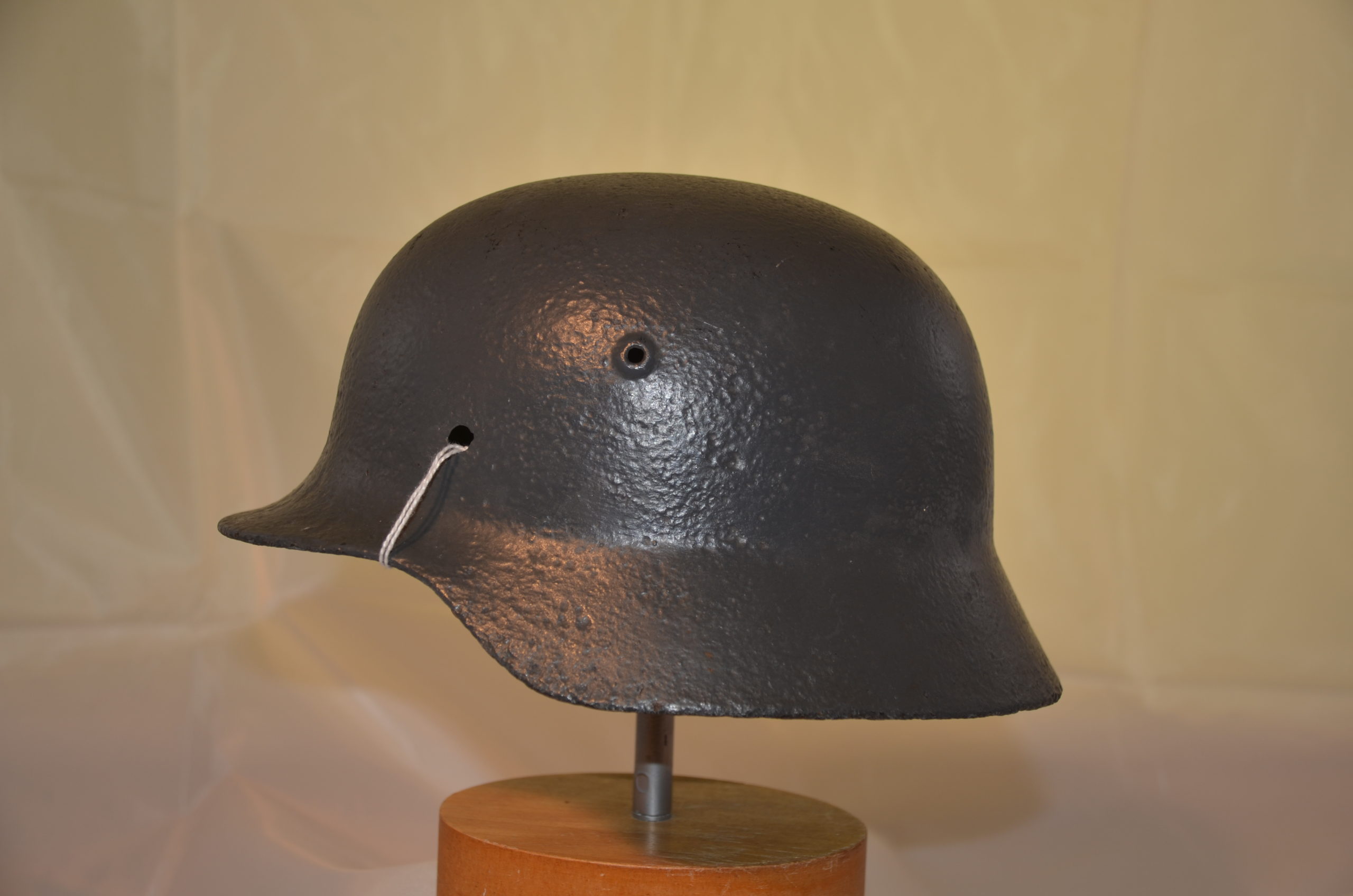WW2 Nazi M40 Helmet Stalhelm Battlefield Relic Cleaned And Repainted No Liner ET