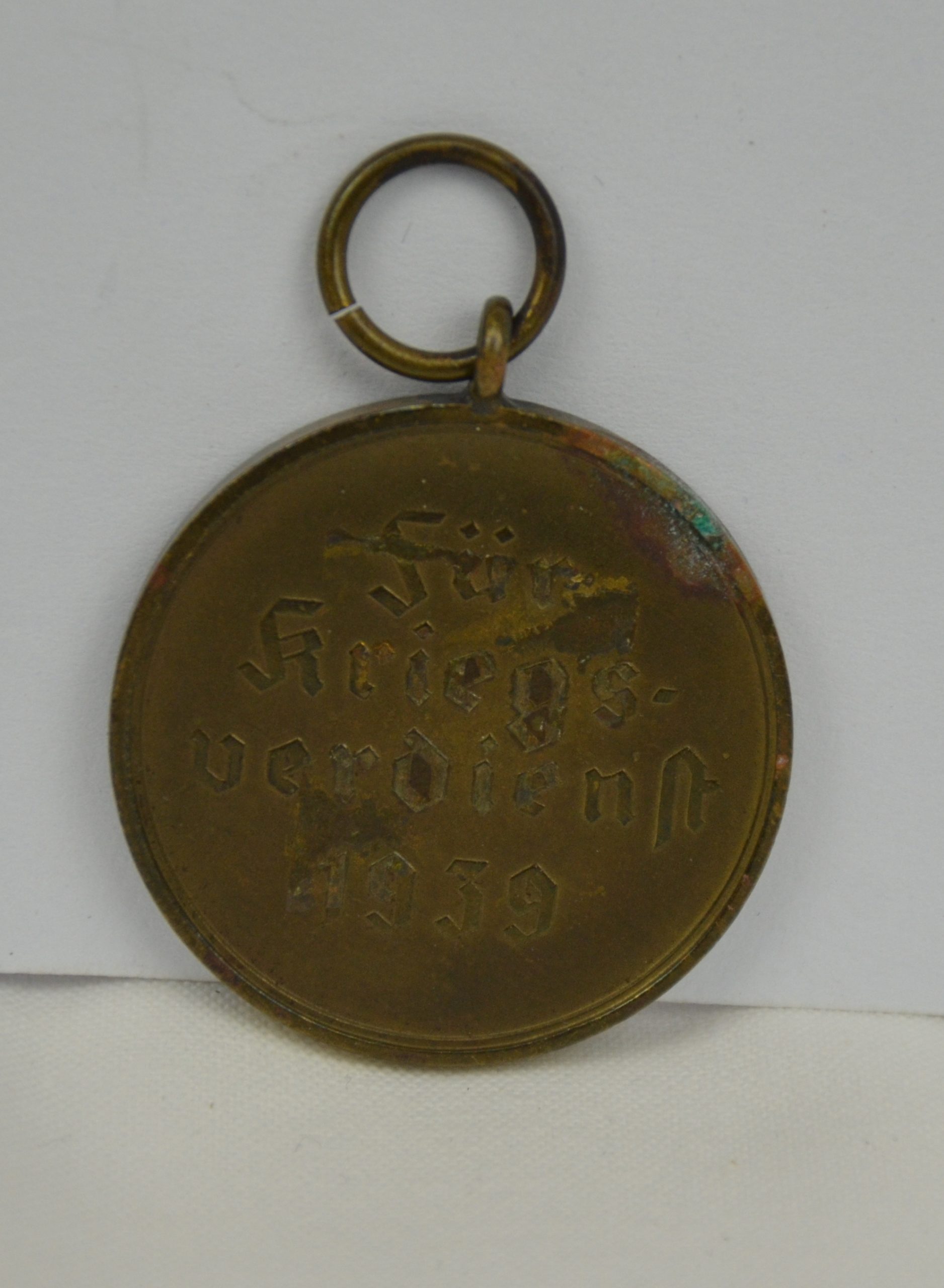 German WW2 Nazi War Merit Medal For Civilians Outstanding Service To The War Effort - Image 2