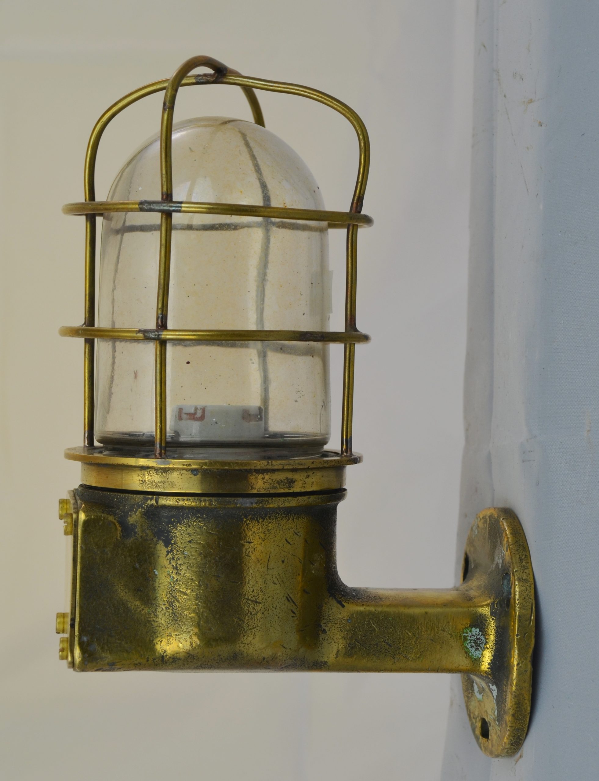 Heavy Brass Nautical Bulkhead Lights With Removable Guard and Glass
