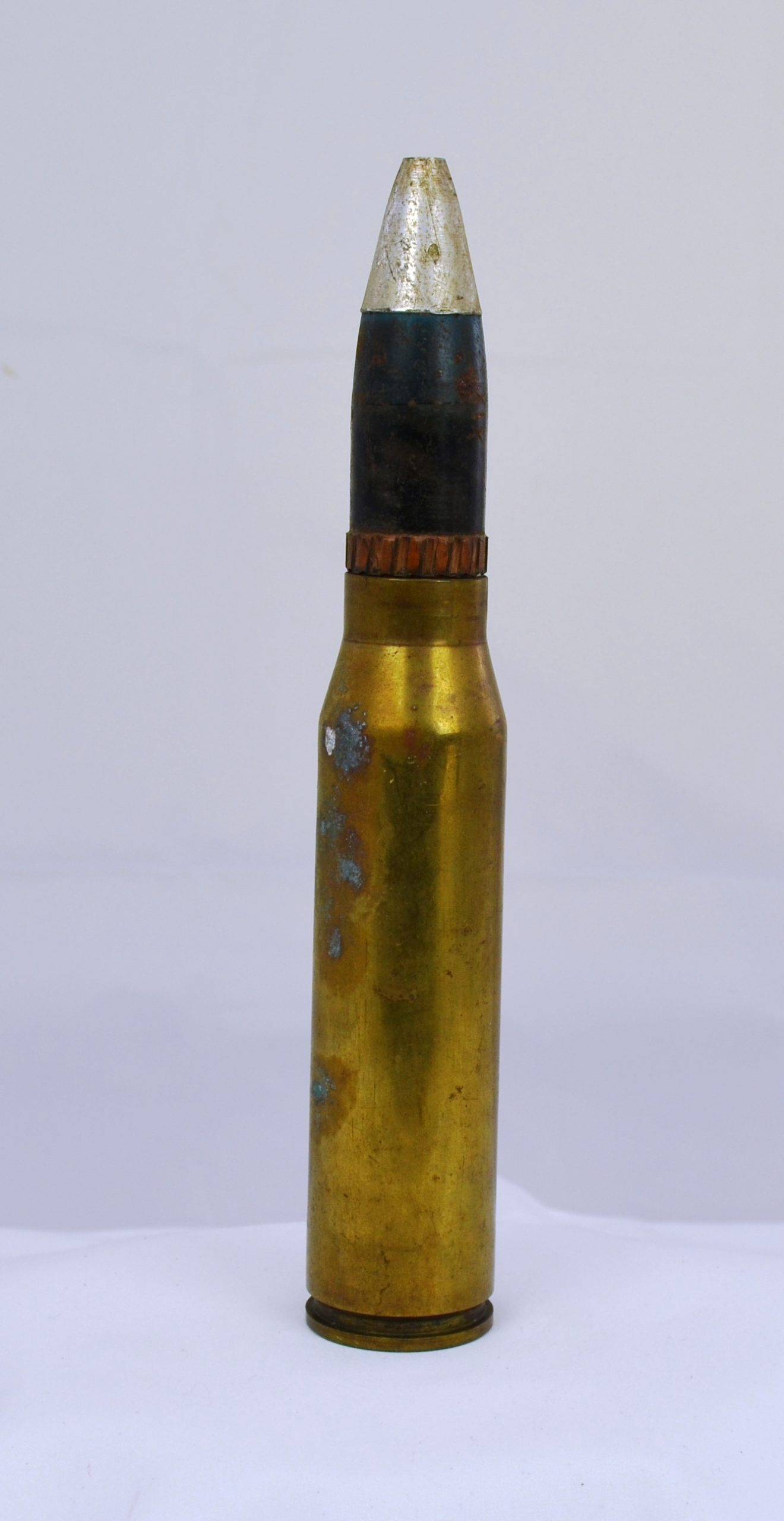 Deactivated 30mm Rarden Shell Complete As used in the Gulf War