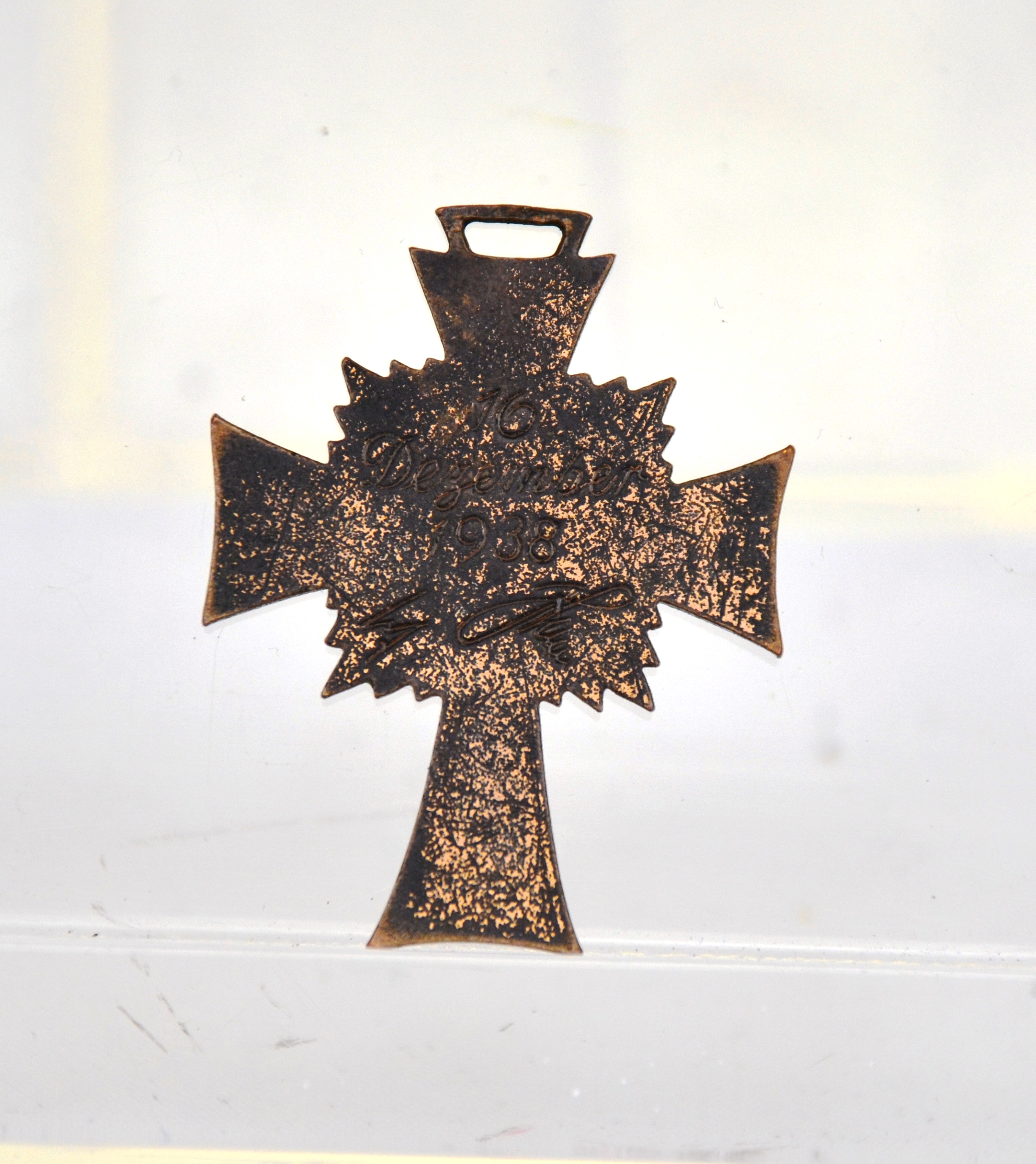 German WW2 Nazi Cross of Honour of the German Mother Awarded For Large Families. - Image 3