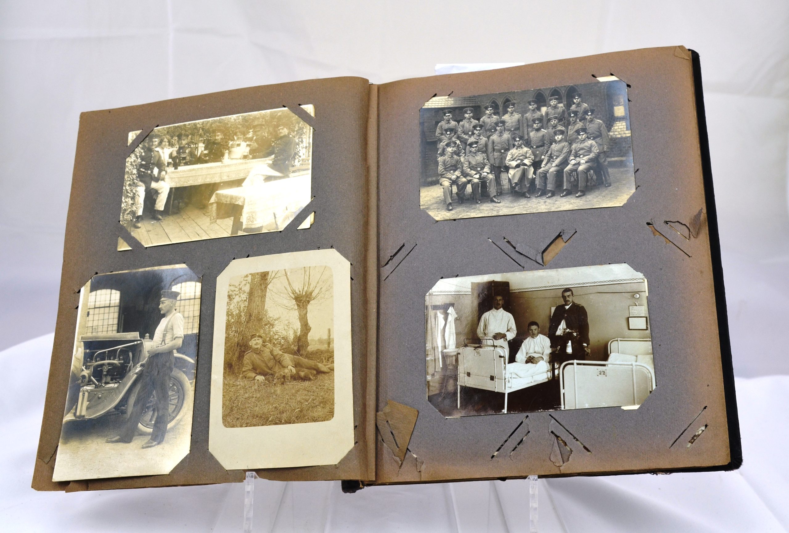 WW1 Imperial German Family Album Including Unit Pics Hospital Pics And Home Life Pics. 1912-1918 - Image 4
