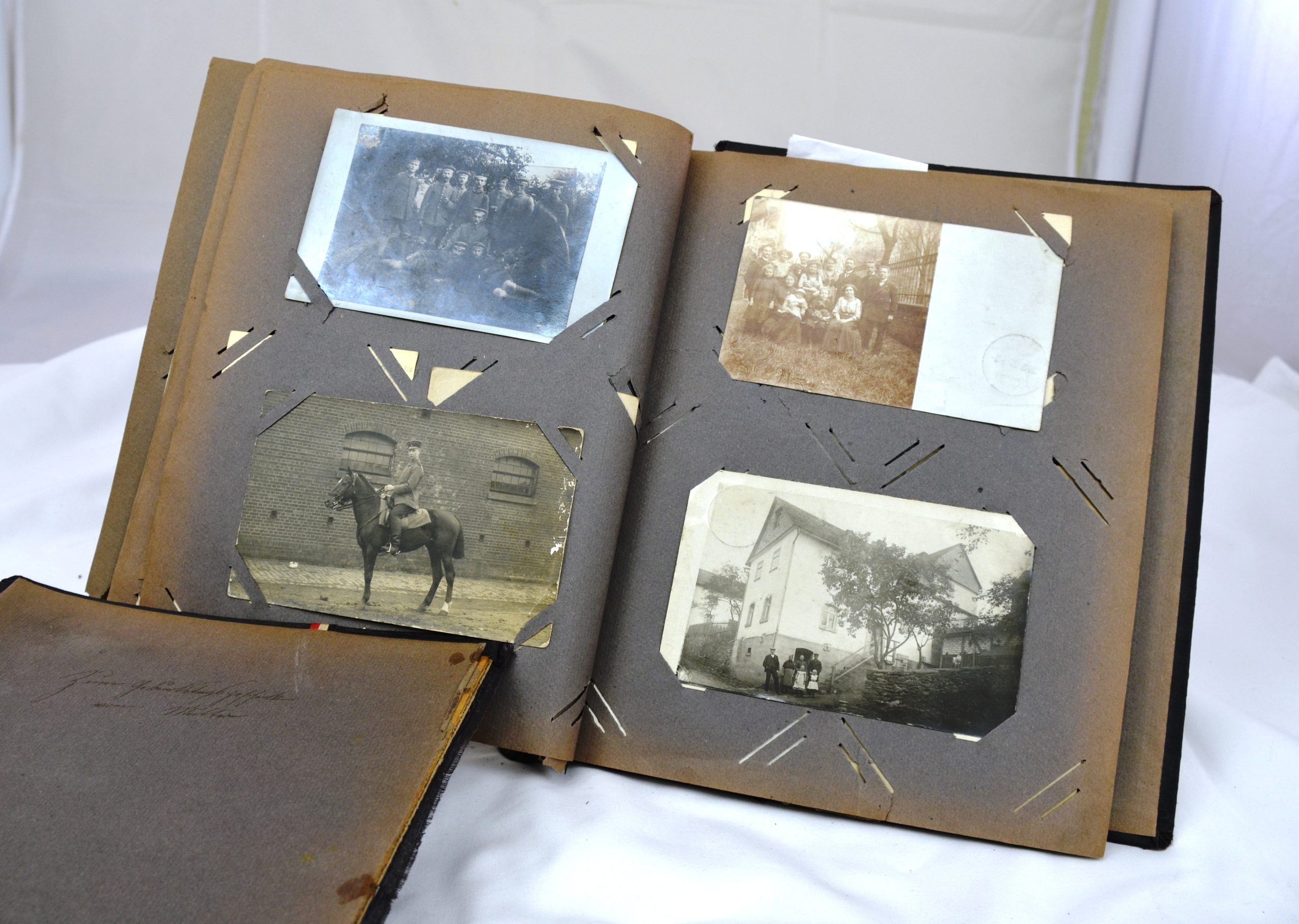 WW1 Imperial German Family Album Including Unit Pics Hospital Pics And Home Life Pics. 1912-1918 - Image 8