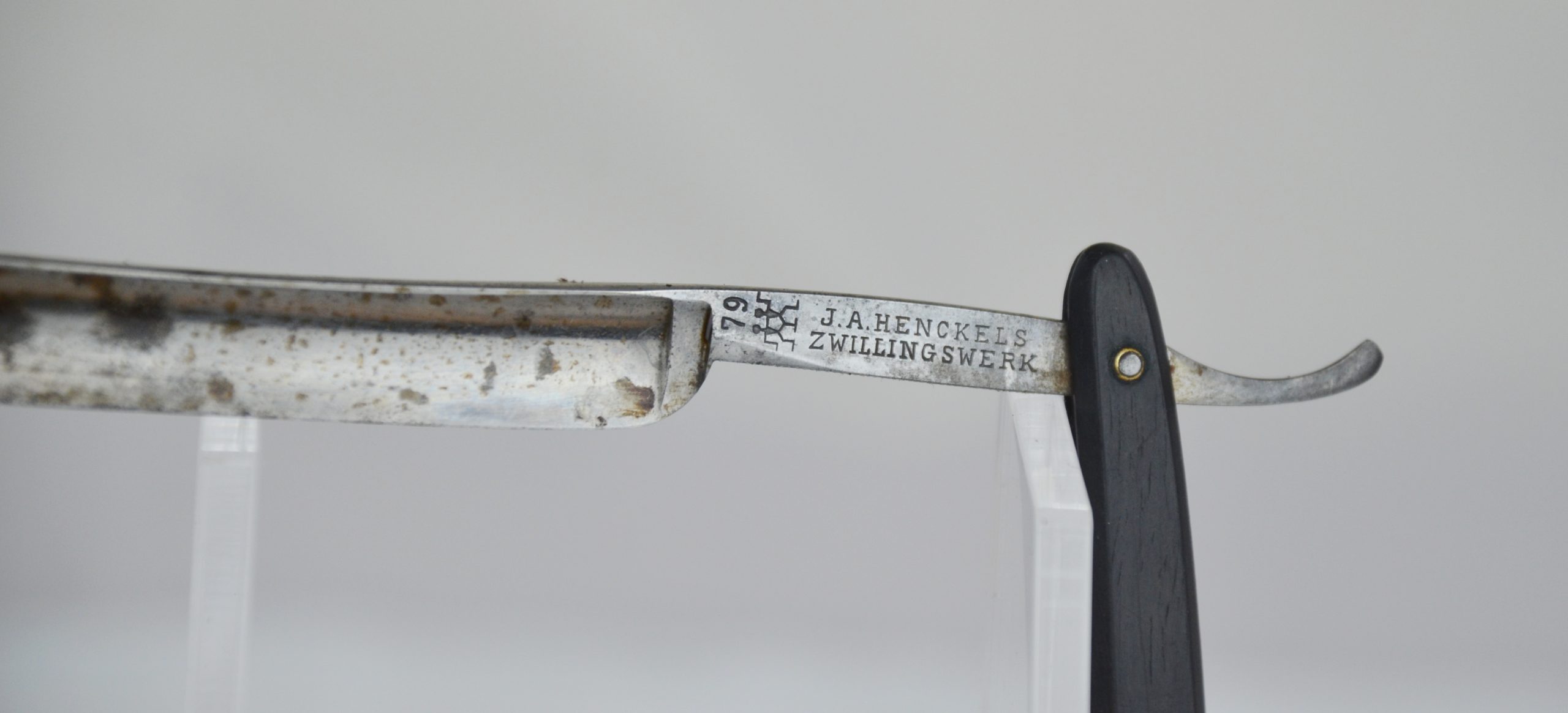 WW2 Soldiers No79 J.A HENCKELS Solingen ZWILLINGSWERK Straight Razor - Image 4