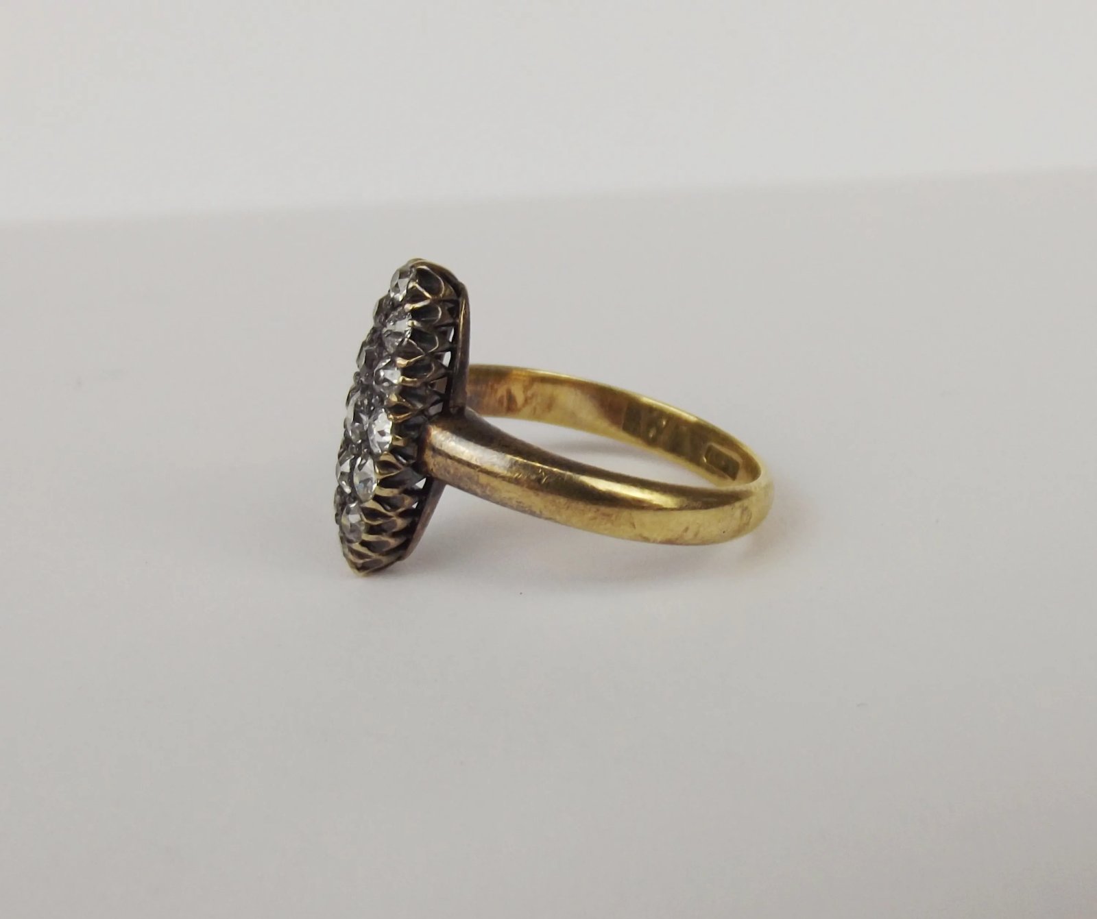 18ct Yellow Gold Diamond Cluster Ring UK Size M+ US 6 ¼