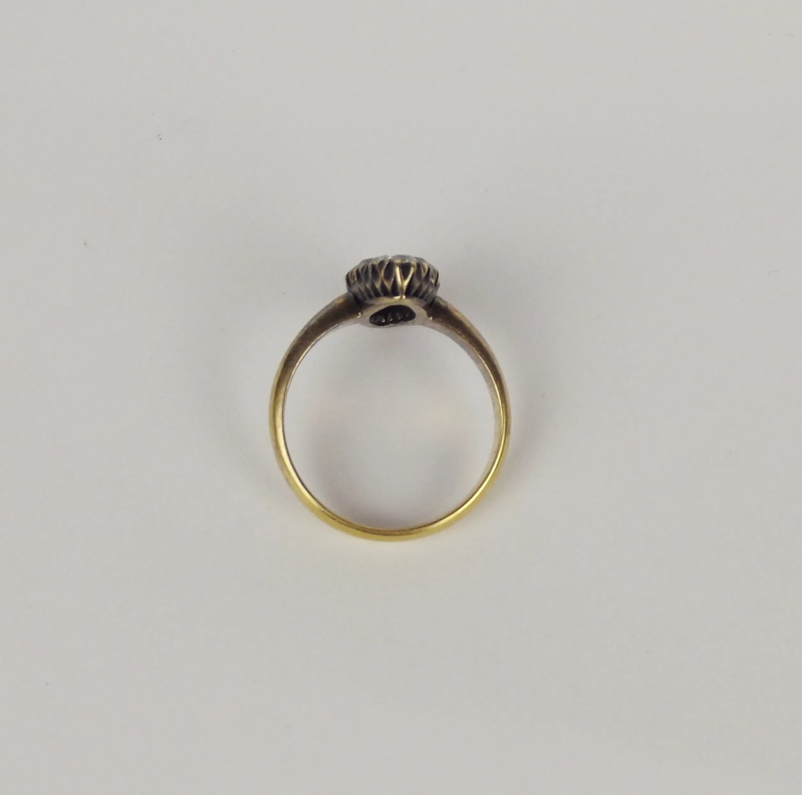 18ct Yellow Gold Diamond Cluster Ring UK Size M+ US 6 ¼