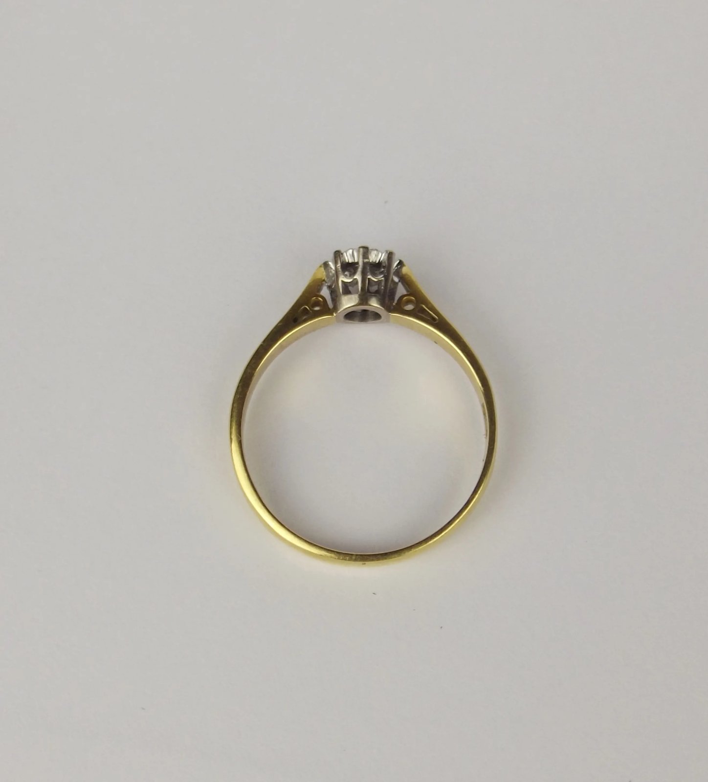18ct Yellow Gold Diamond Solitaire Ring UK Size O+ US 7 ¼