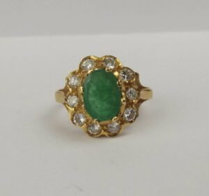 18ct Yellow Gold Emerald & Diamond Ring UK Size M US 6