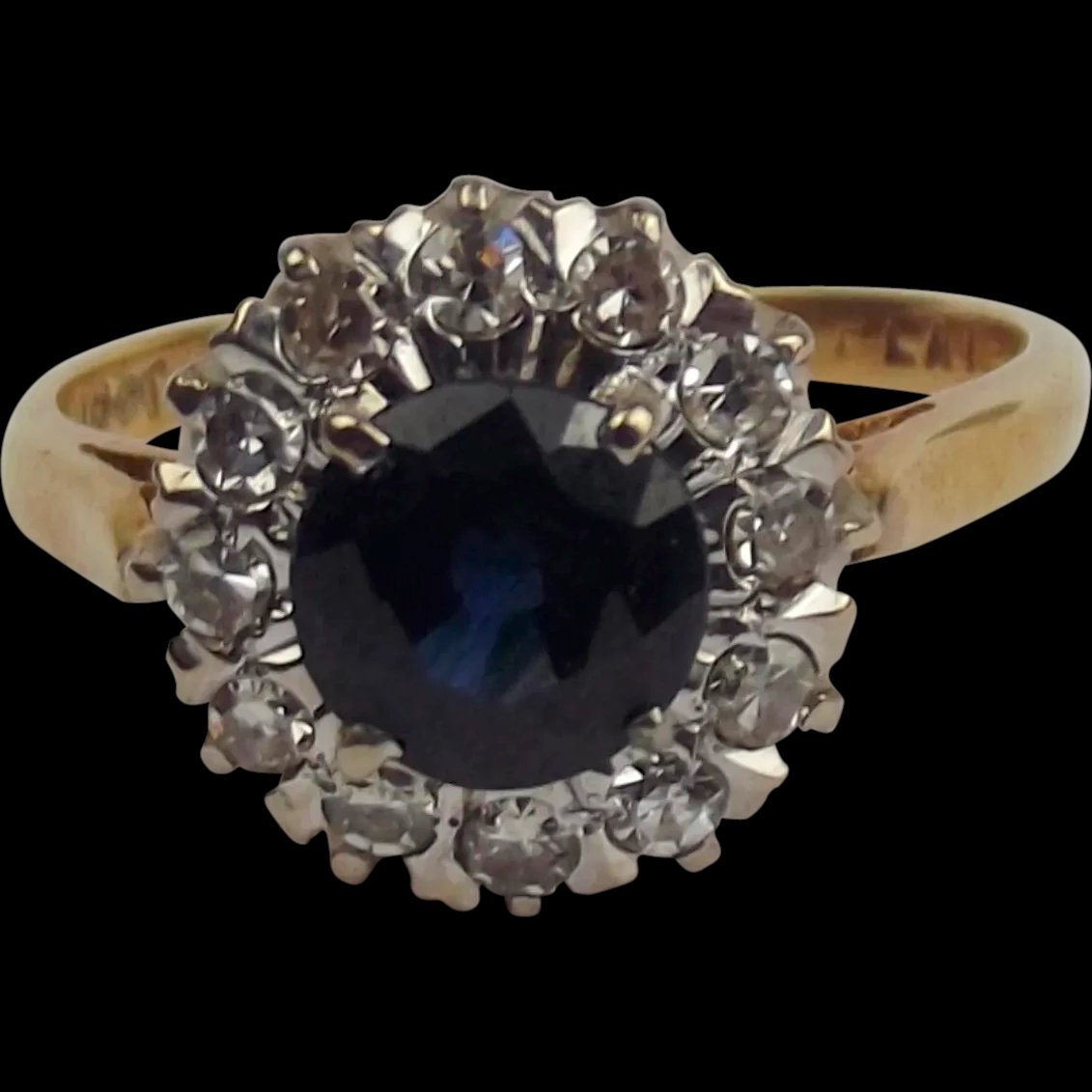 18ct Yellow Gold Sapphire & Diamond Flower Head Ring UK Size M+ US 6 ¼