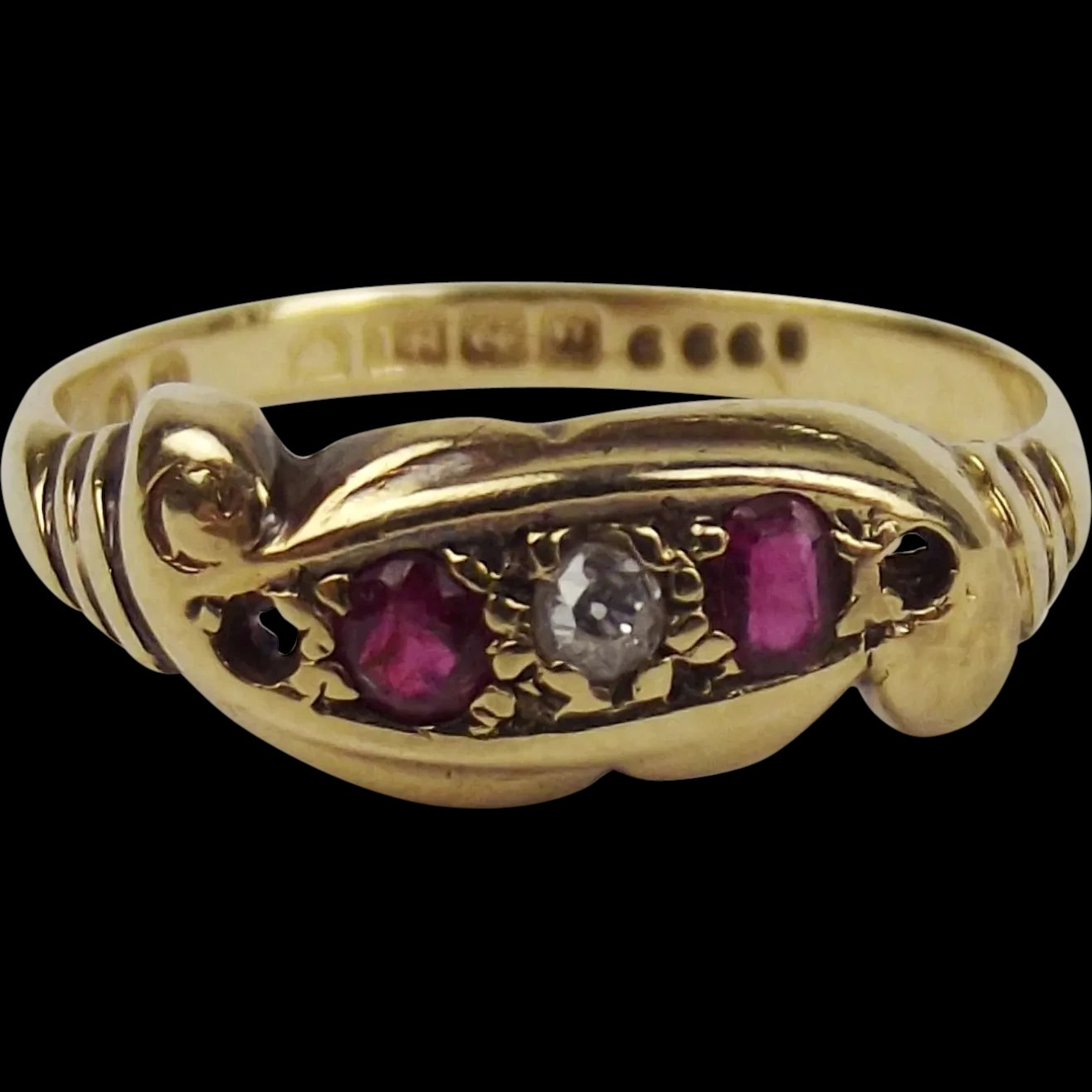 1912 18ct Yellow Gold Ruby & Diamond Ring UK Size N US 6 1/2