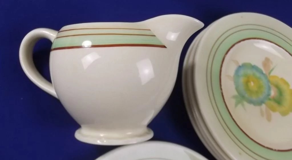 1930's Clarice Cliff Decorated Cream Jug & 5 Saucers* - Image 7