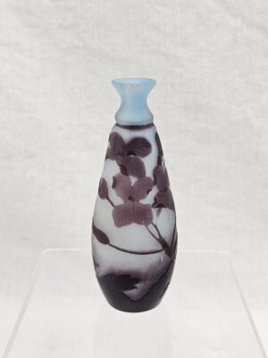 Emile Gallé (1846-1904) Cameo Glass Solifleur Bud Vase