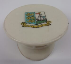 Arcadian Crested China WW1 Britsh Officers Cap With Maldon Crest