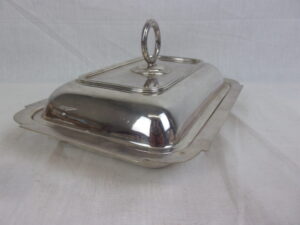 Roberts & Belk Silver Plated Serving Dish With Lid