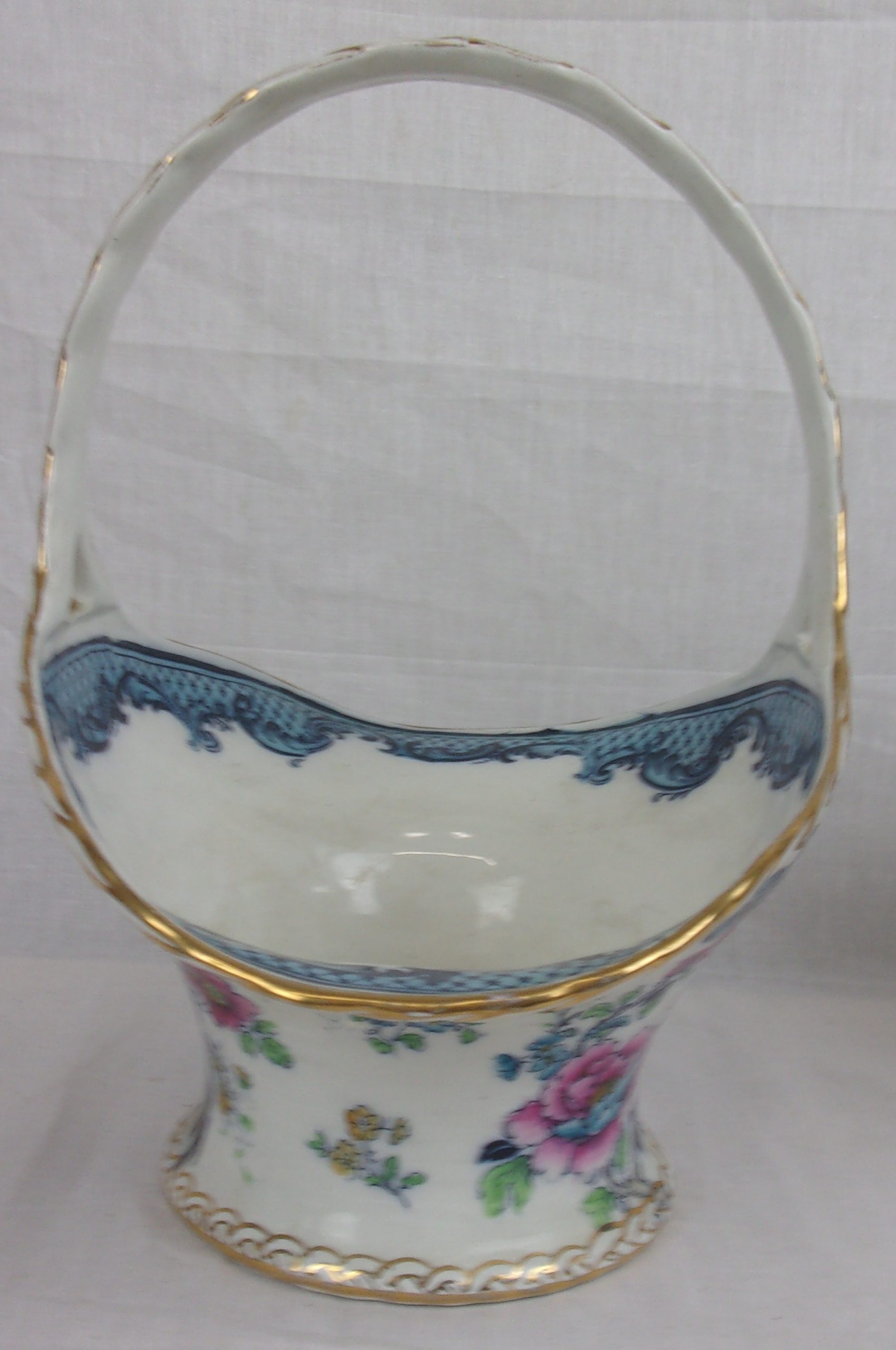 Losol Ware Basket Vase With Asiatic Pheasant