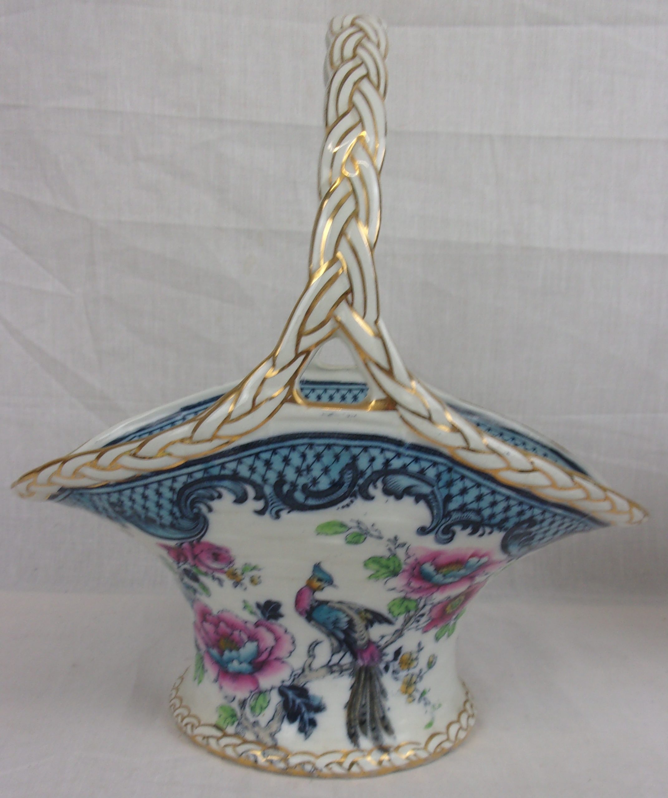 Losol Ware Basket Vase With Asiatic Pheasant - Image 3
