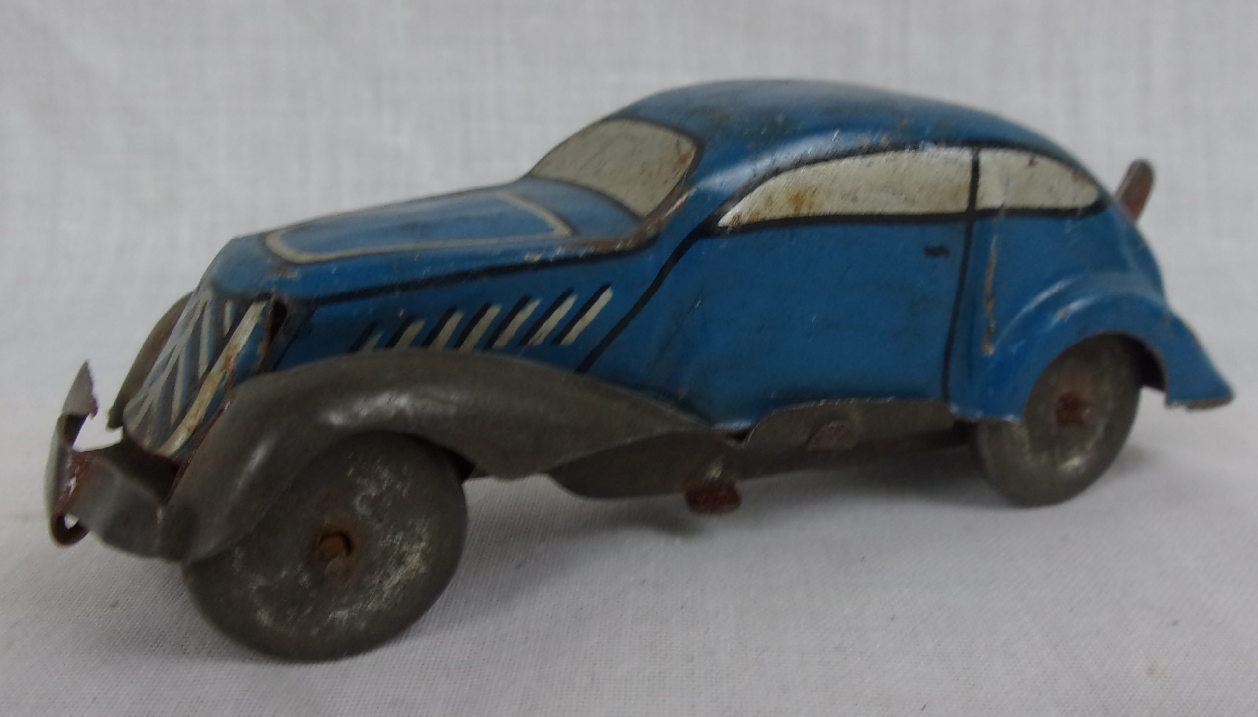 1930's Blue Tinplate Clockwork Saloon Car