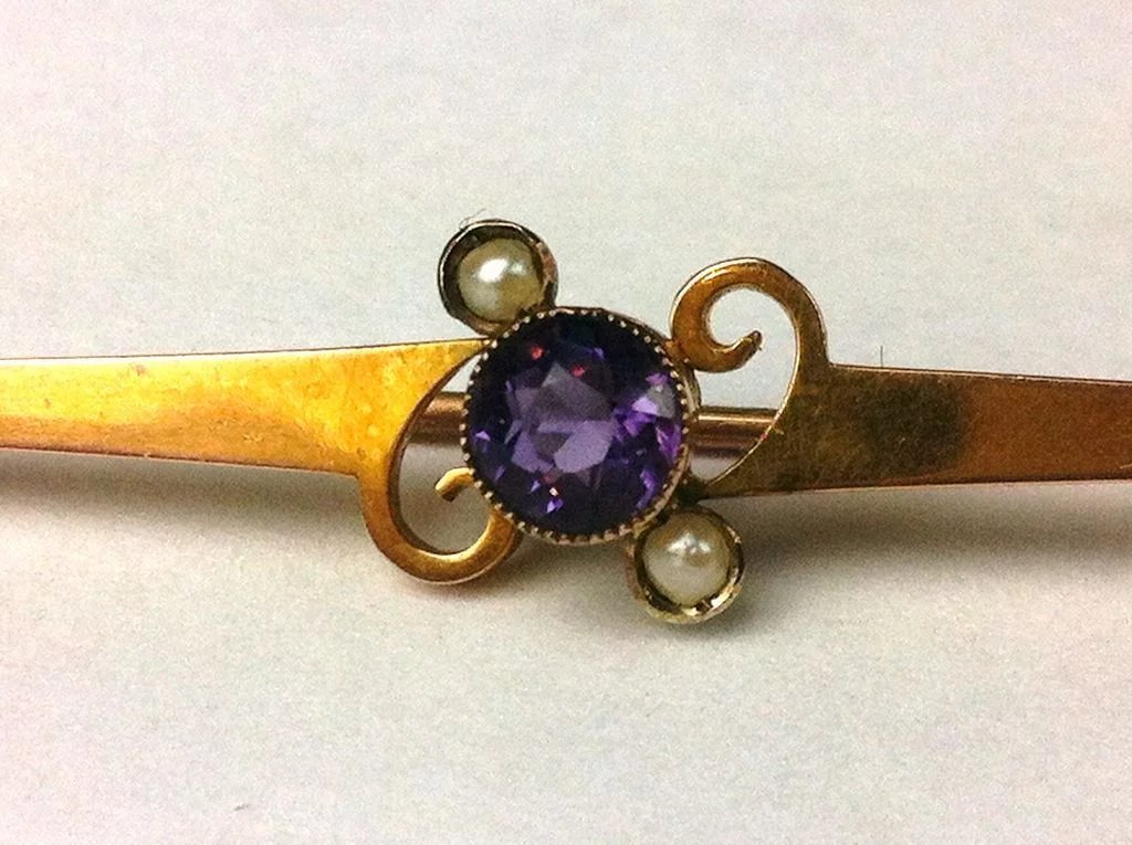 9ct Gold Amethyst & Pearl Brooch - Image 5