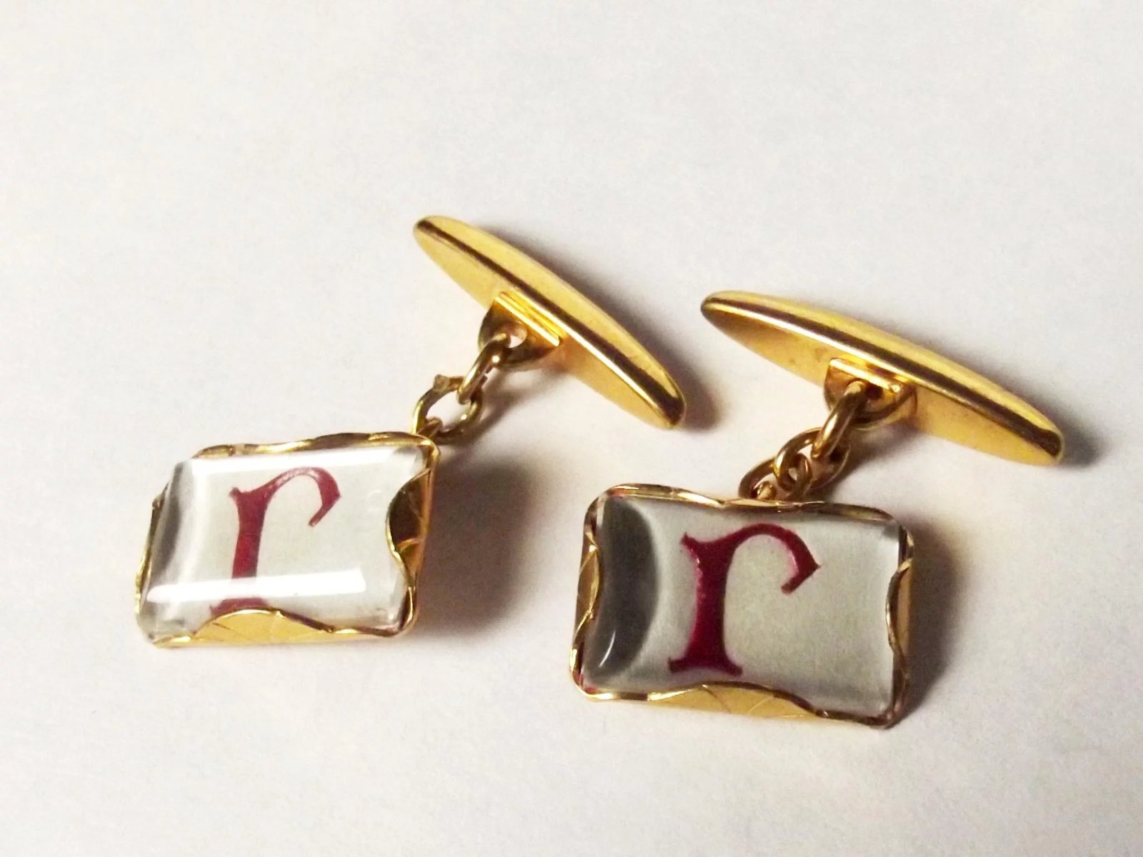 9ct Gold Enamel “R” Initialled Decorated Cufflinks - Image 2