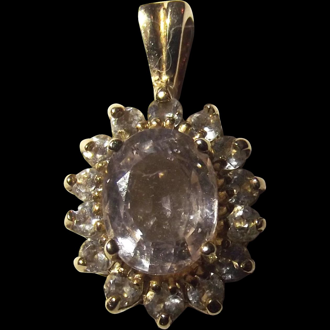 9ct Gold Paste Stone Pendant