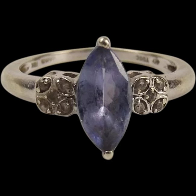 9ct White Gold Ilote & Spinel Ring UK Size M US 6