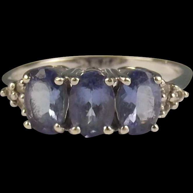 9ct White Gold Oval Cut Iolite & Diamond Ring UK Size N US 6 ¾