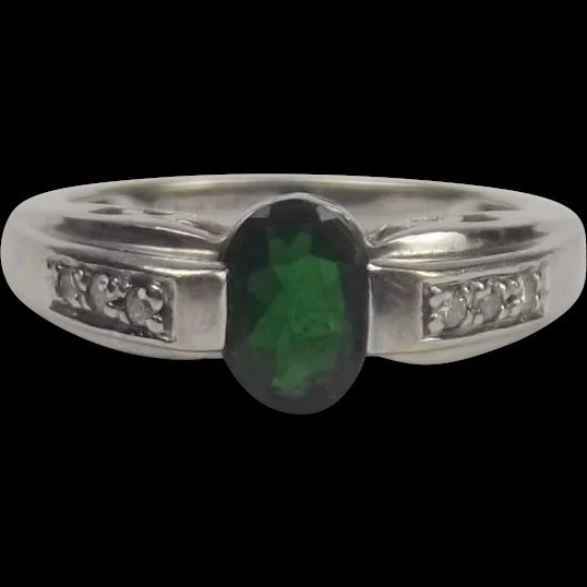9ct White Gold Russian Diopside & Diamond Ring UK Size N+ US 6 ¾