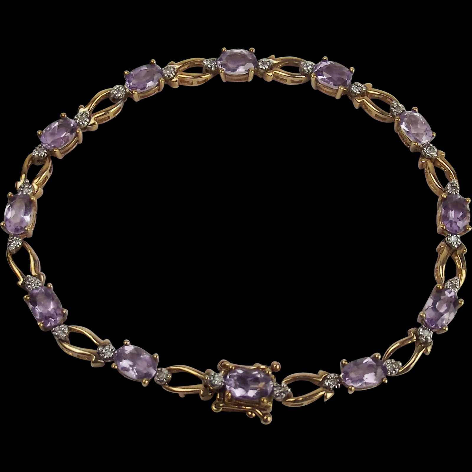 9ct Yellow Gold Amethyst & Diamond Bracelet