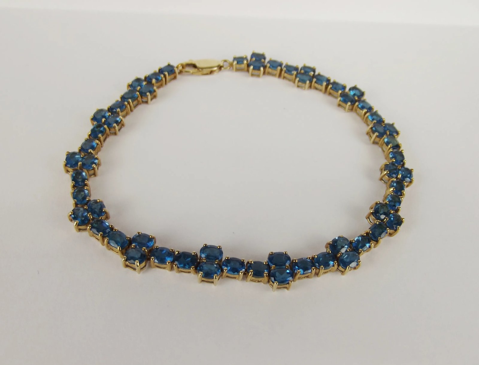 9ct Yellow Gold & Blue Glass Bracelet 19.5cm - Image 2