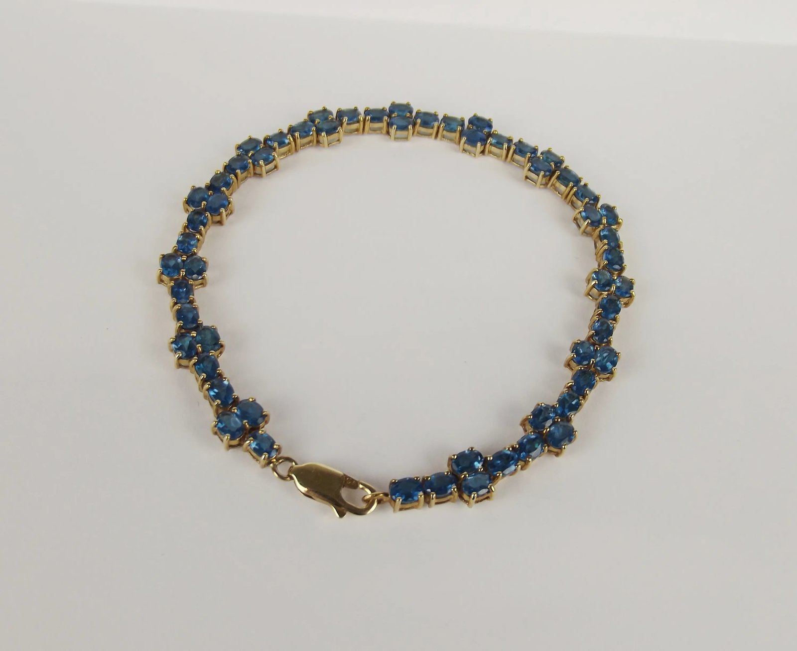 9ct Yellow Gold & Blue Glass Bracelet 19.5cm - Image 3