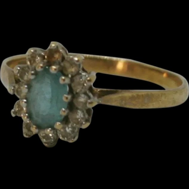 9ct Yellow Gold Blue Topaz & Cubic Zirconia Flower Head Ring UK Size N US 6 ½