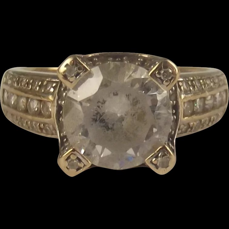 9ct Yellow Gold Cubic Zirconia Ring UK Size P+ US 8