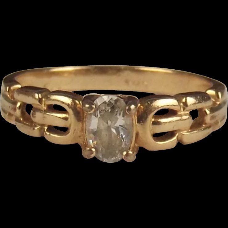 9ct Yellow Gold Cubic Zirconia Ring UK Size R+ US 9