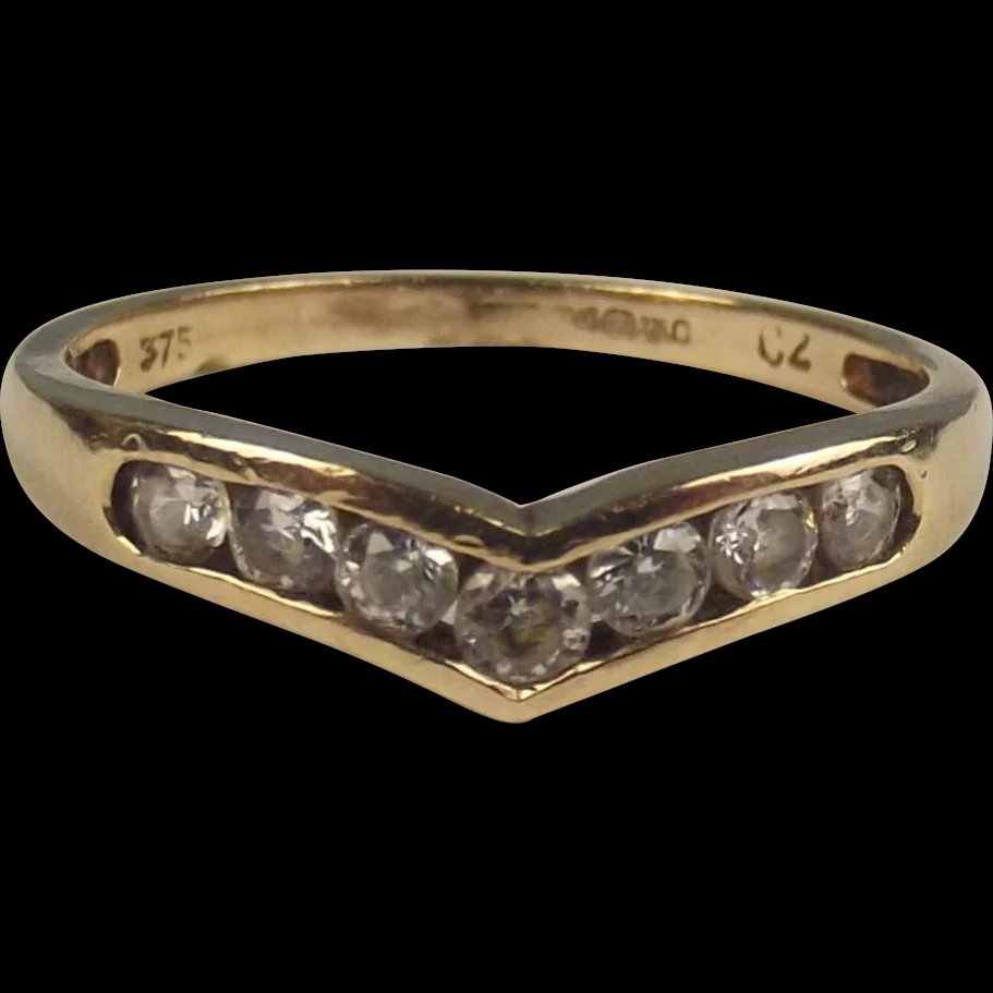 9ct Yellow Gold Cubic Zirconia Wishbone Ring UK Size O+ US 7 ½