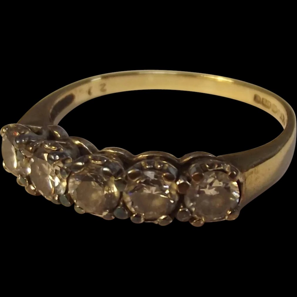 9ct Yellow Gold Five Stone 1.0 CTW Cubic Zirconia Ring UK Size M (US 6 ¼)