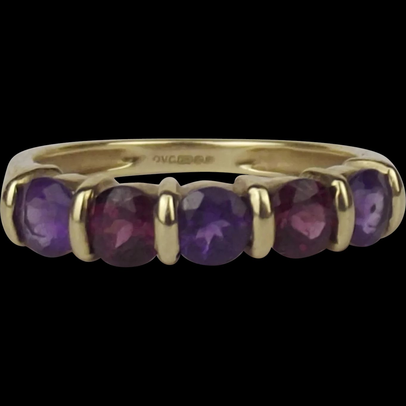 9ct Yellow Gold Five Stone Amethyst & Garnet Ring UK Size N US 6 ½