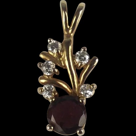 9ct Yellow Gold Garnet & Cubic Zirconia Pendant