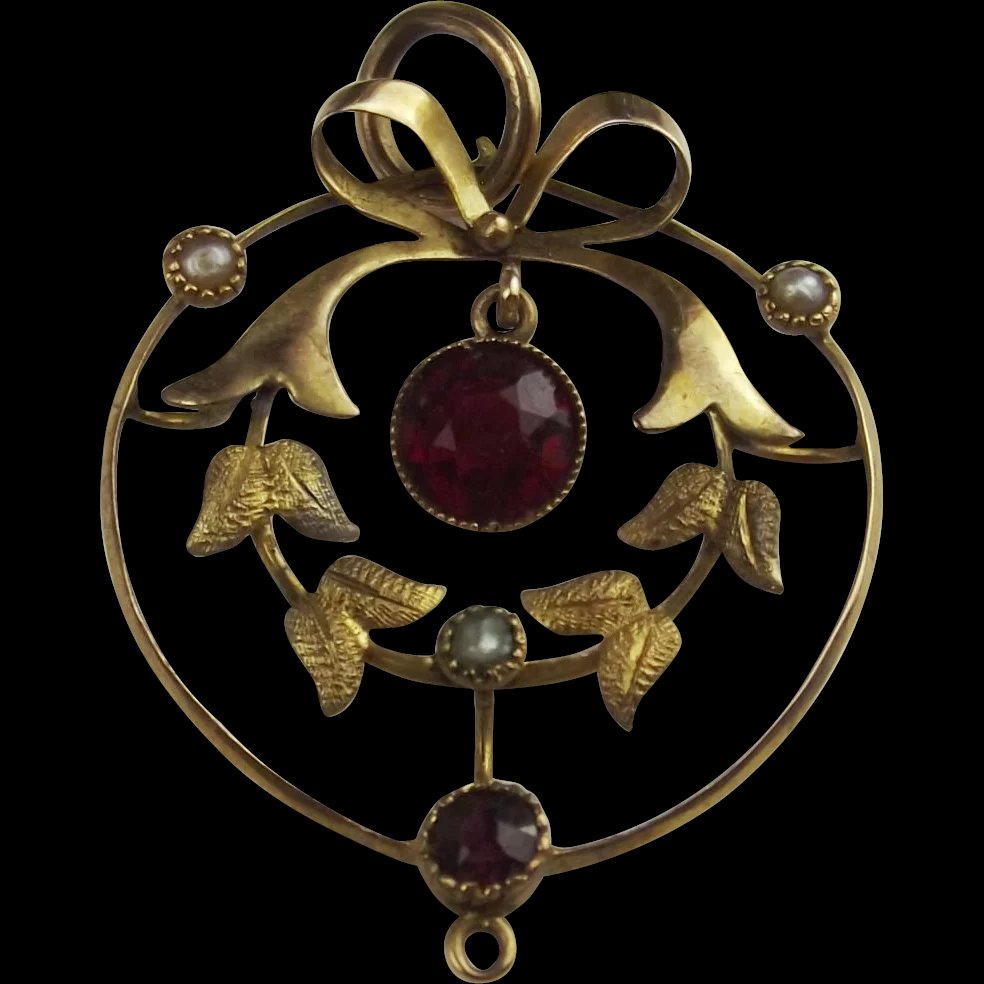 9ct Yellow Gold Pearl & Glass Pendant