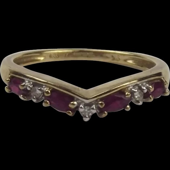 9ct Yellow Gold Ruby & Diamond Wishbone Ring UK Size M+ US 6 ¼