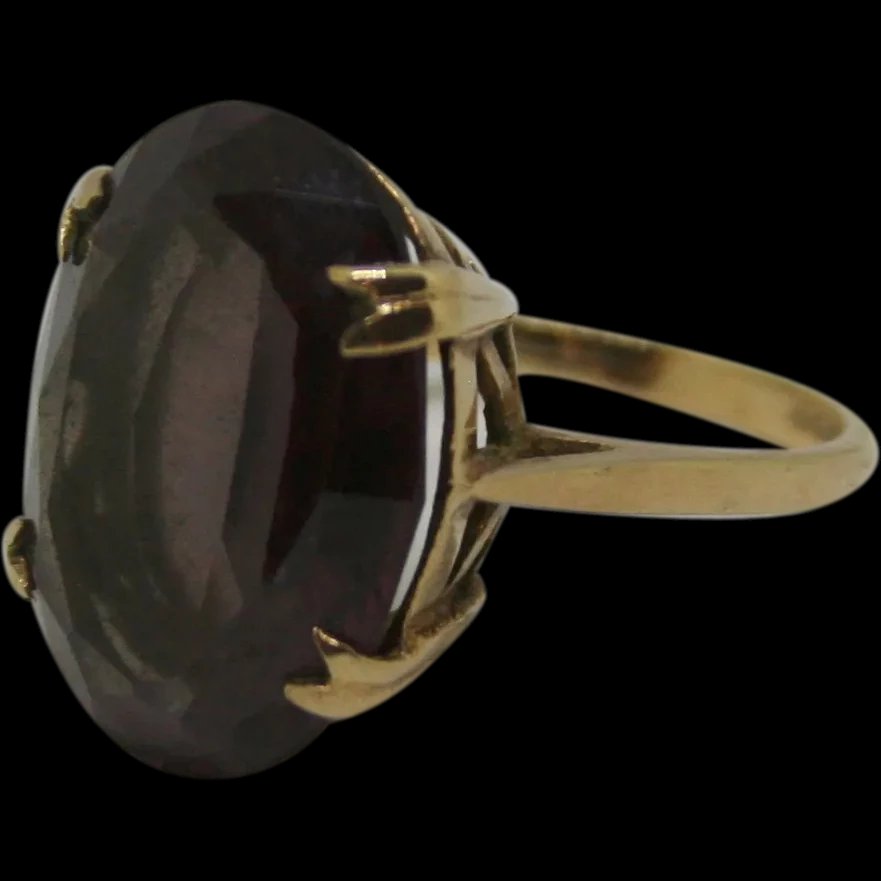 9ct Yellow Gold Ruby Ring UK Size M US 6 ¼