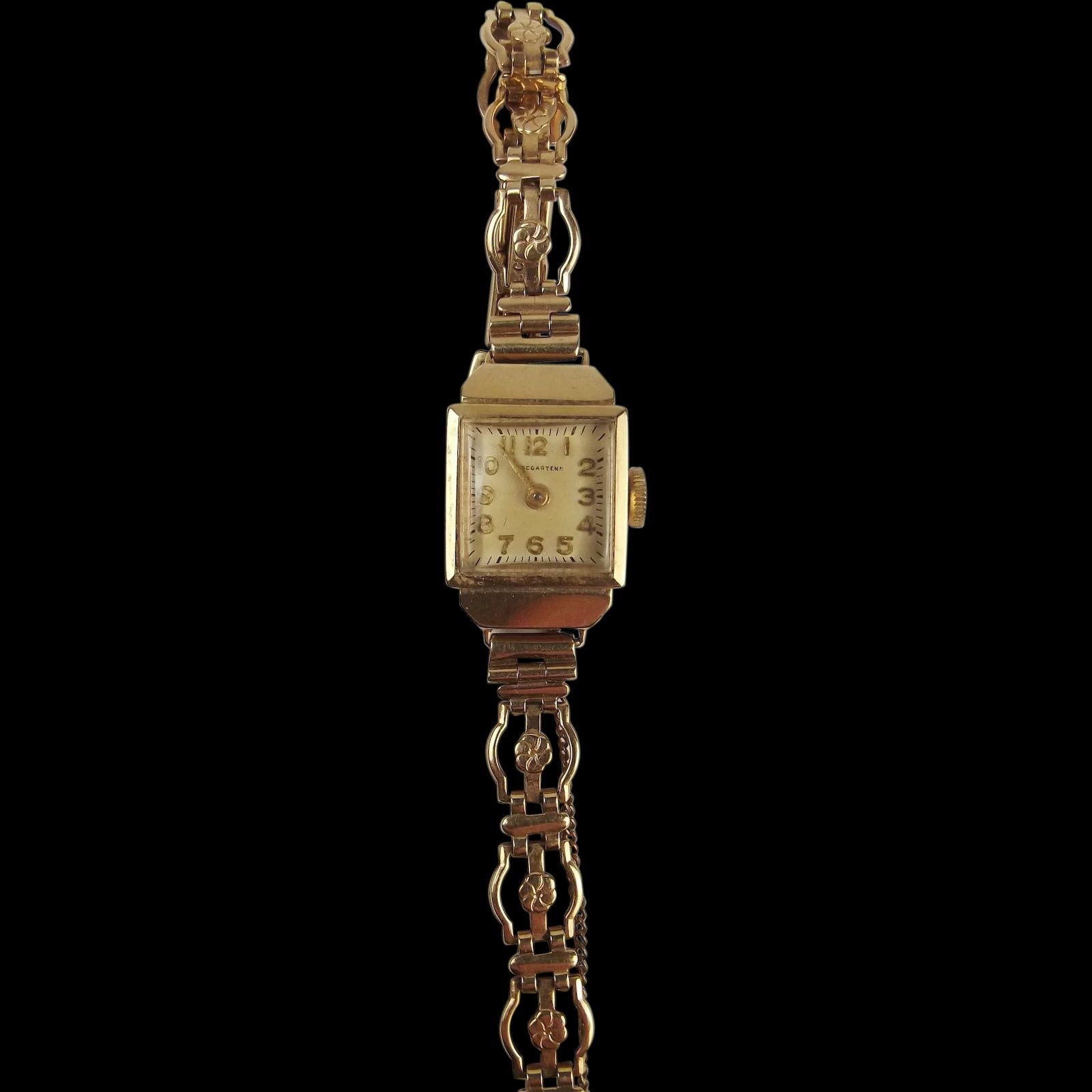 9ct Yellow Gold Winegartens Ladies Cocktail Watch c1950