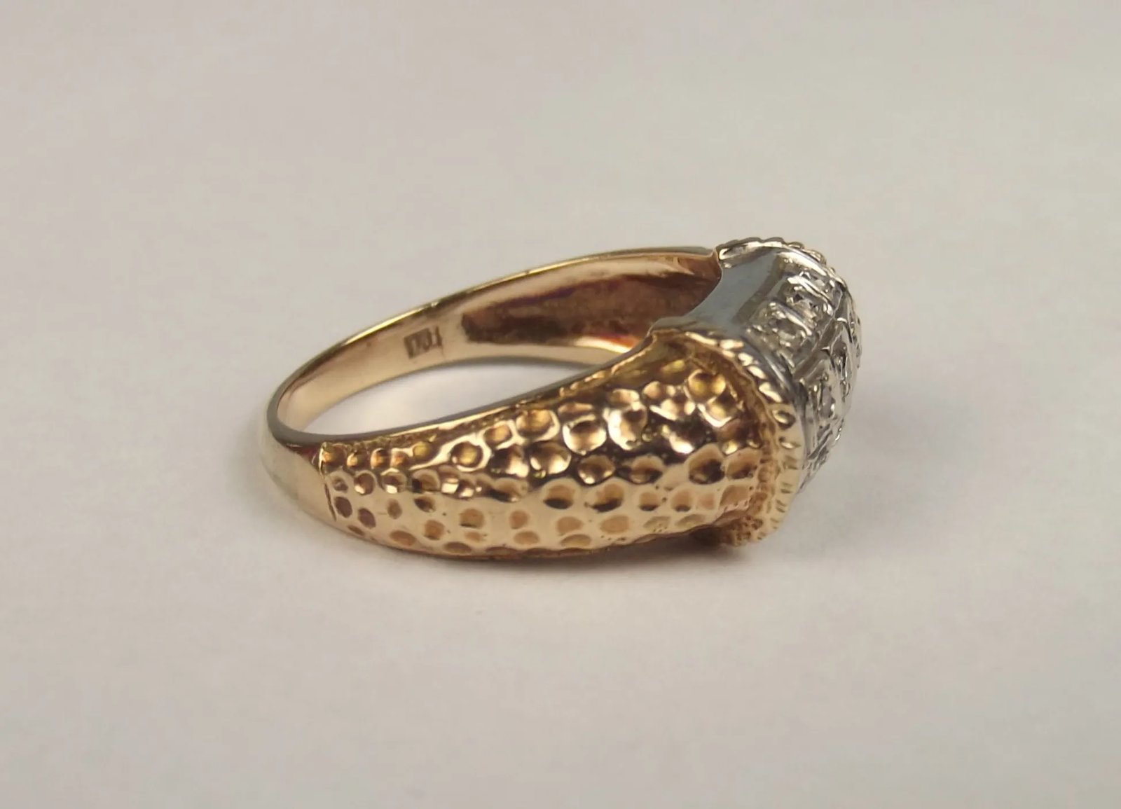 9ct Yellow & White Gold Diamond Ring UK Size M+ US 6 ¼
