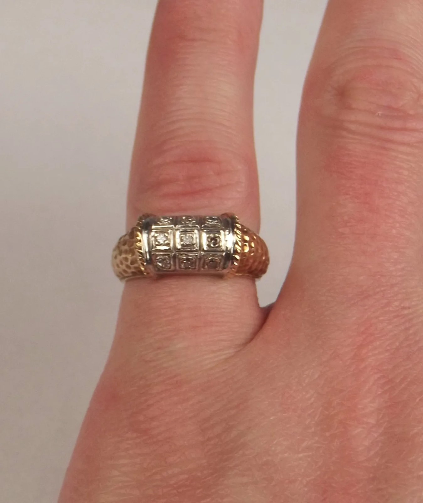 9ct Yellow & White Gold Diamond Ring UK Size M+ US 6 ¼