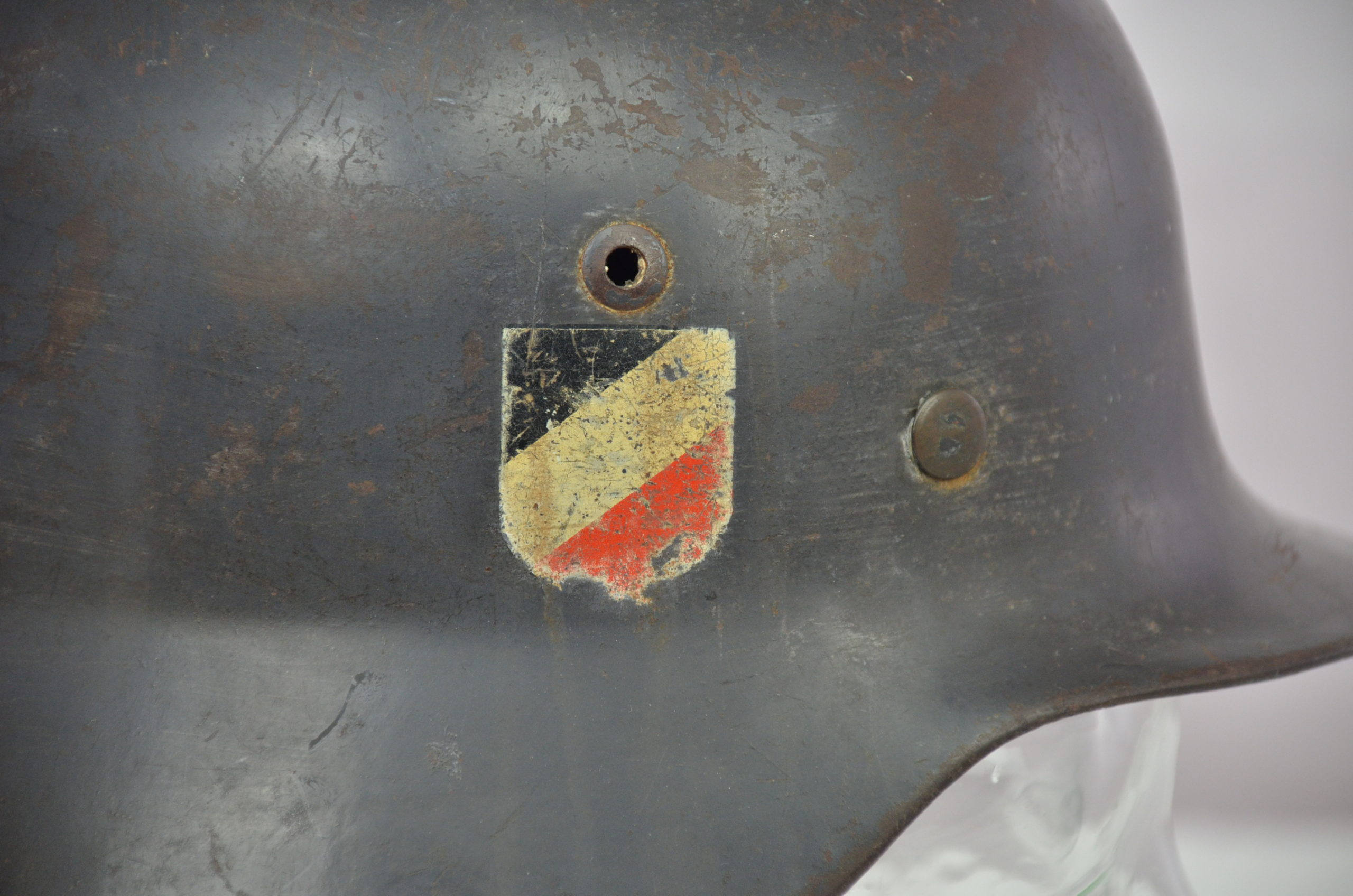 German WW2 Original M35 Double Decal Luftwaffe Helmet - Image 6