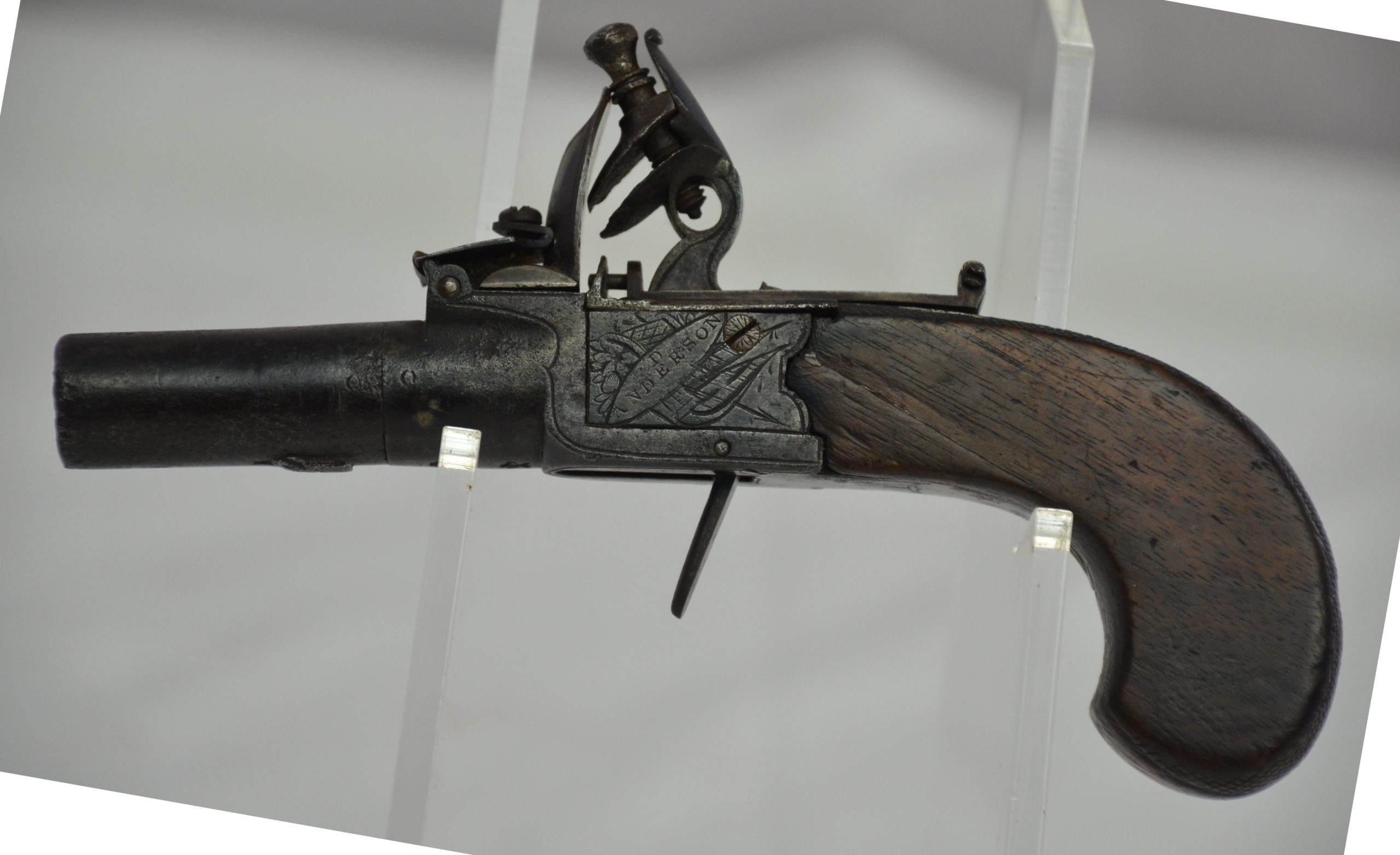 18th Century Screwbarrel Boxlock Flintlock Muff Pistol By Anderson