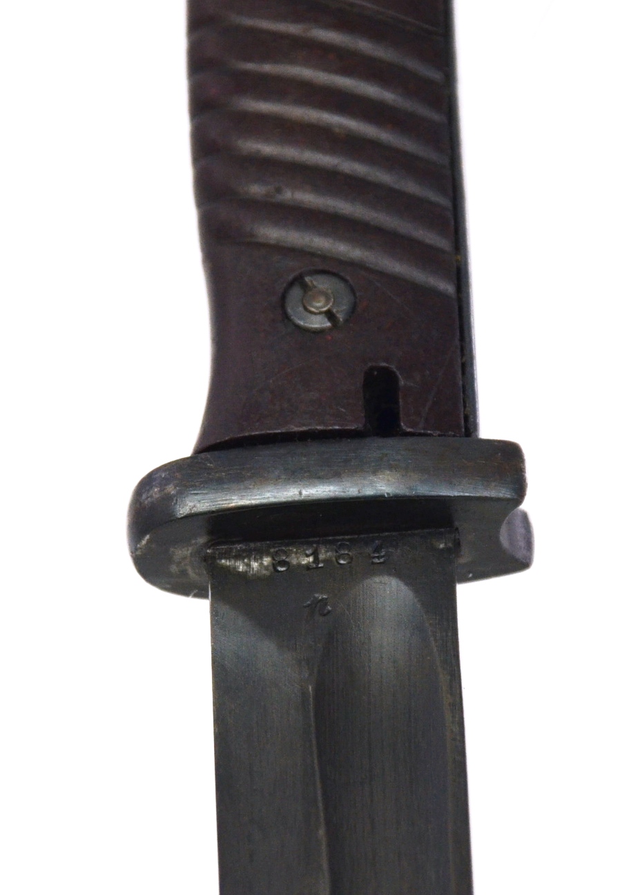 German WW2 K98 Bayonet With Frog And Scabbard In Excellent Condition - Image 4