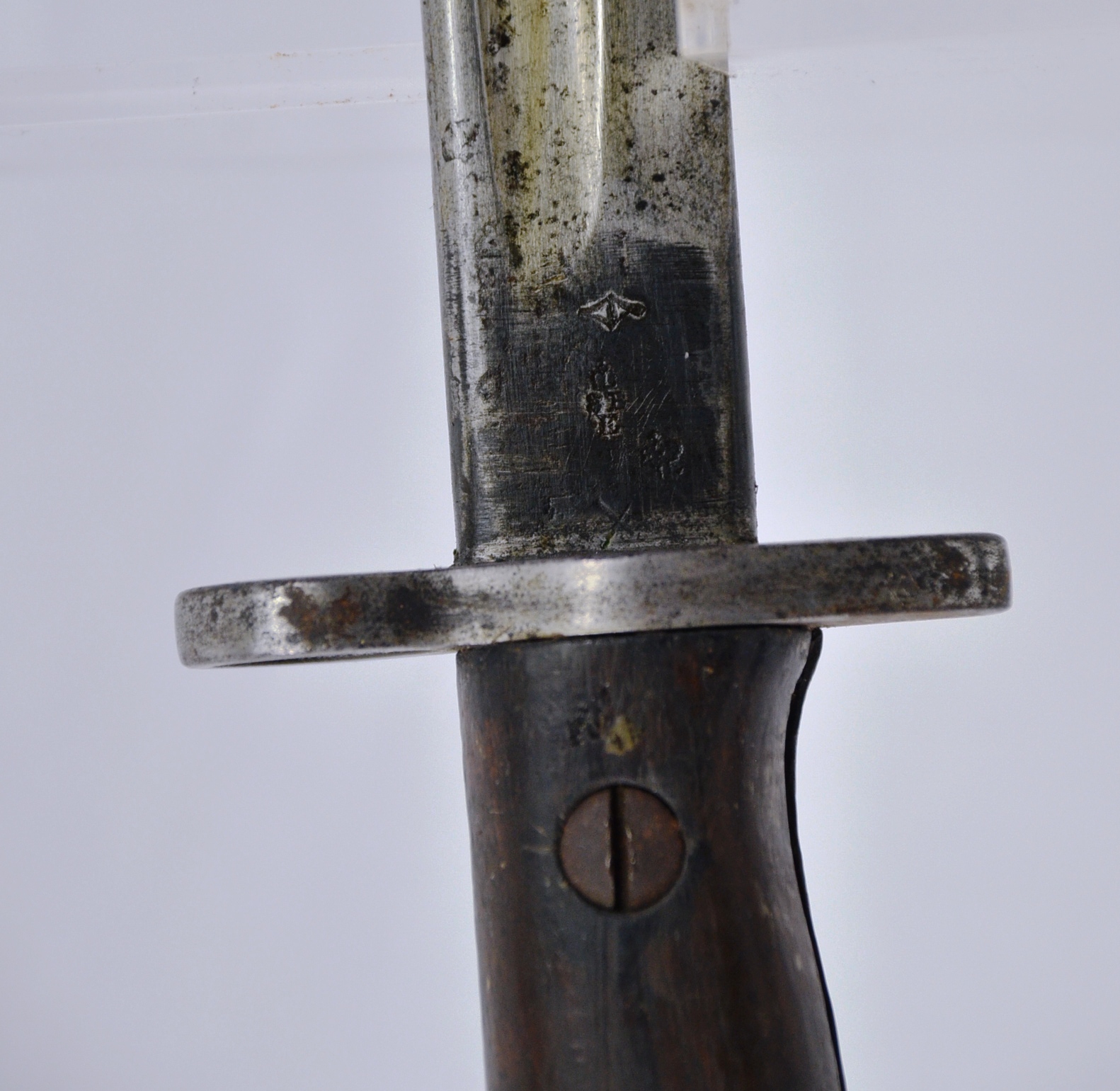 WW1 1907 Enfield Bayonet With Leather Scabbard For SMLE - Image 6