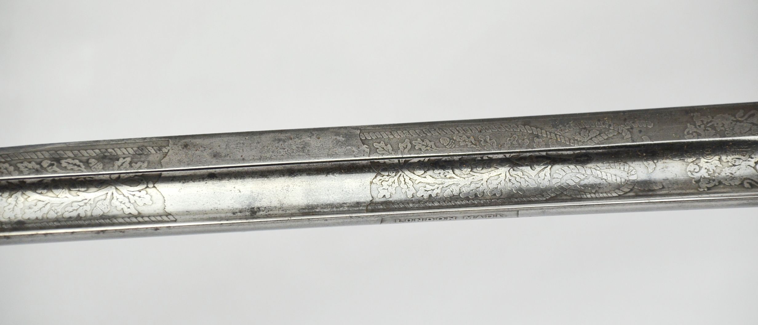 A Post 1902 Royal Naval Officer’s Sword And Scabbard With Serial No - Image 4