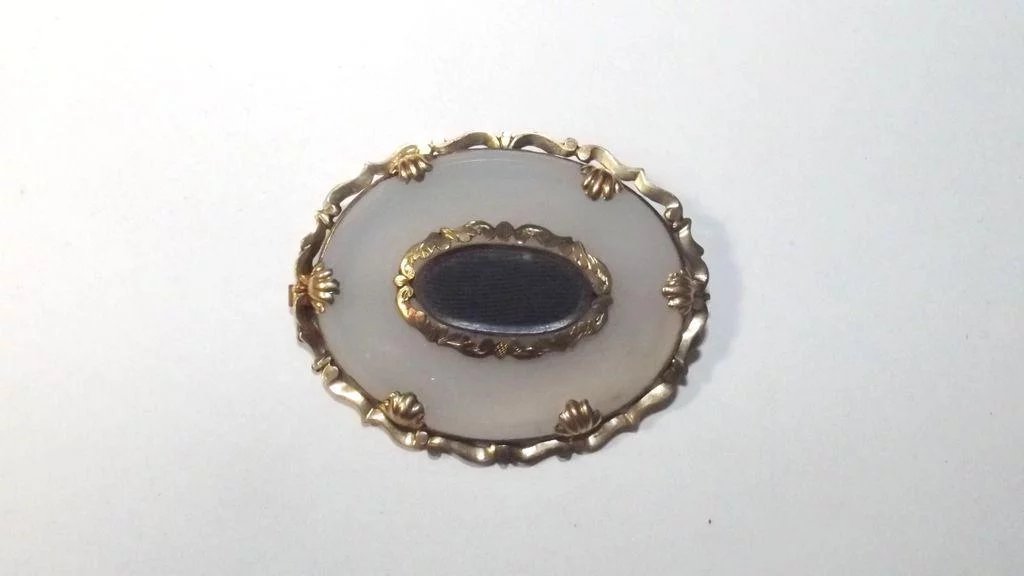 Antique Victorian 9 Ct Gold Agate Mourning Brooch - Image 2