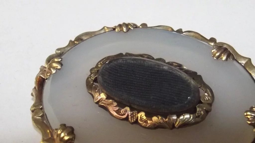 Antique Victorian 9 Ct Gold Agate Mourning Brooch - Image 6